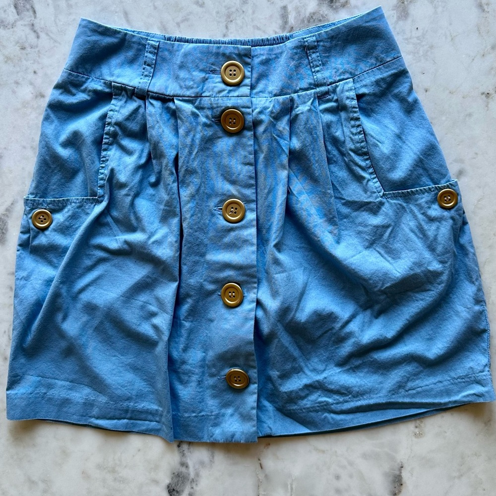 Cooperative Urban Outfitters blue skirt with gold buttons and pockets. Size M